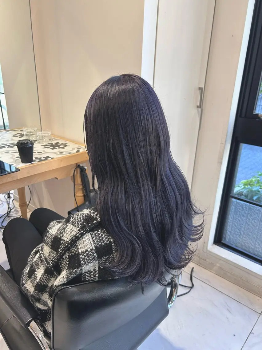 カラー ブルーカラー ブルーラベンダー ラベンダーカラー ヘアカラー トリートメント ヘッドスパ ヘアセット miko🪽地毛風/ ハイトーン/レイヤーのヘアスタイル