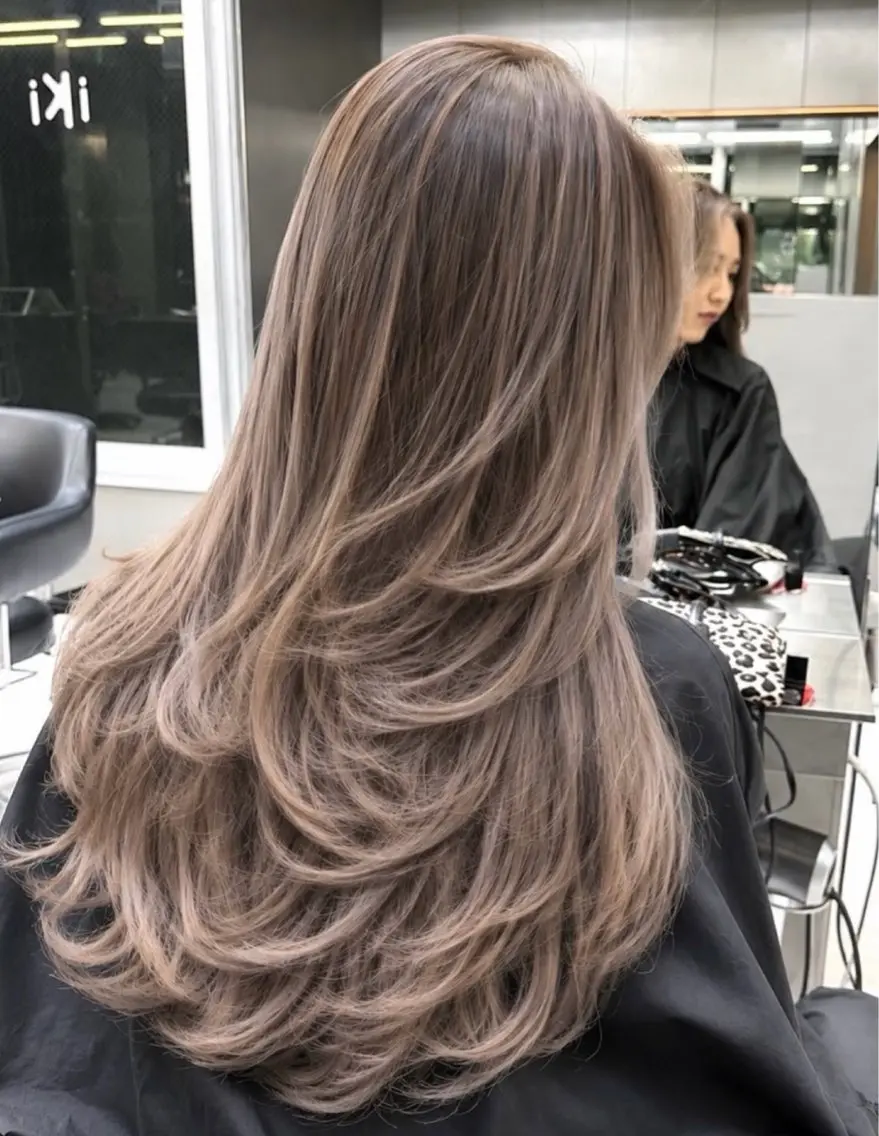 ロング レイヤーカット トリートメント ヘアカラー トリートメント Kotomi 🇺🇸💋のヘアスタイル