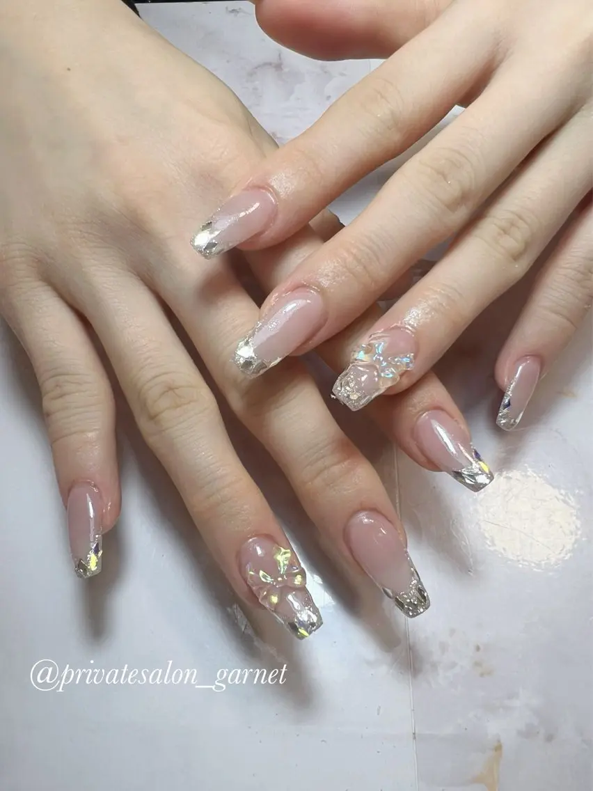 ネイル フレンチネイル ガラスフレンチ ワンホンネイル Garnet nailのネイルデザイン