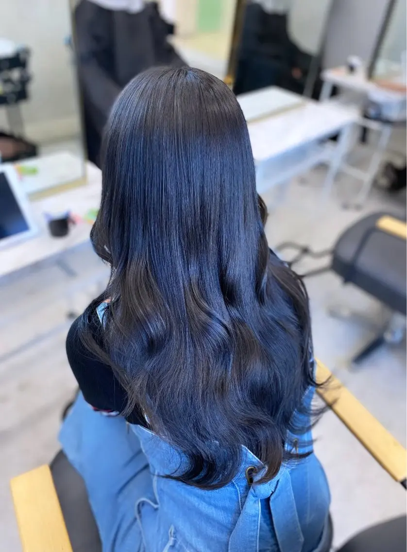 ロング ヘアカラー AKANE 【zina新宿】のヘアスタイル