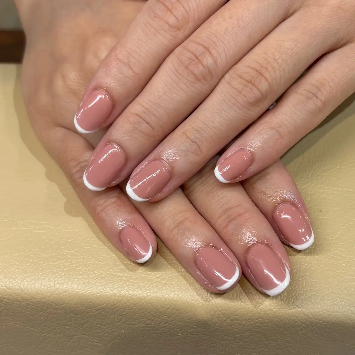 ネイル フレンチネイル ピンク ハンドネイル nacre nail 川崎🌸rioのネイルデザイン