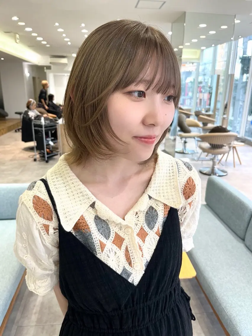 ショート カラー ブラウンカラー 透明感カラー レイヤーカット カット ヘアカラー cana 札幌レイヤースタイルのヘアスタイル