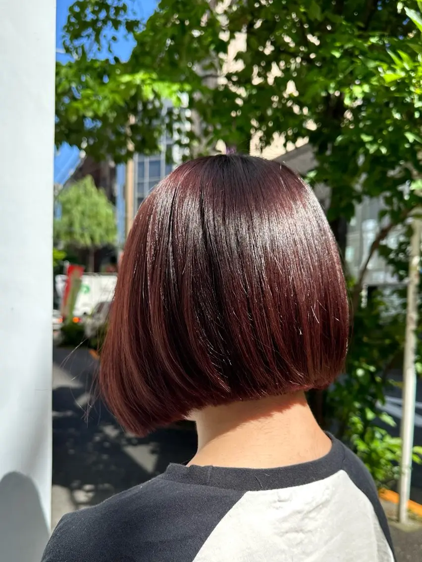ショート カラー 切りっぱなしボブ ブリーチ ブラウンカラー 透明感カラー イヤリングカラー カット ヘアカラー 新宿御苑前/新宿 Ryuseiのヘアスタイル