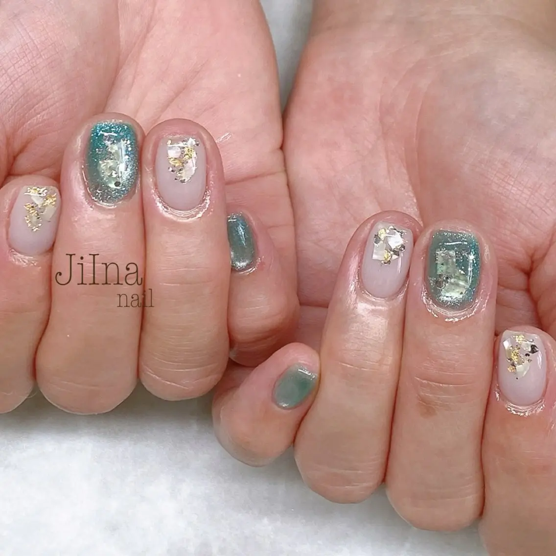 ネイル マグネットネイル JiIna nailのネイルデザイン