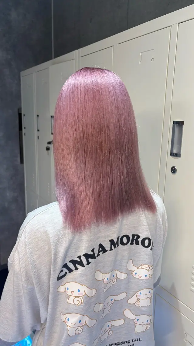 ショート カット ヘアカラー 立川ハイトーン💫 Minoriのヘアスタイル