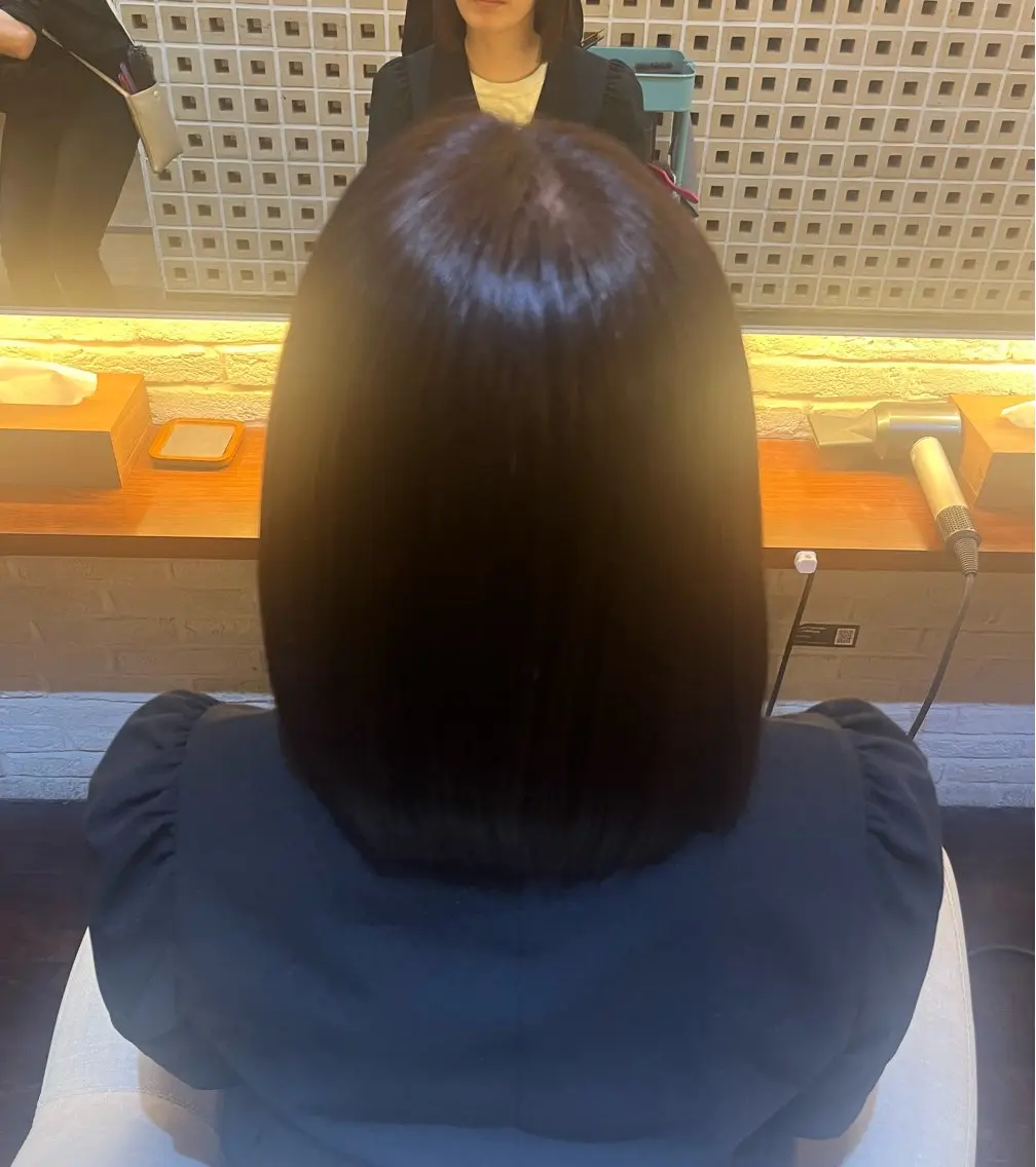 ミディアム カラー ブリーチ ブラウンカラー ナチュラルブラウン ブリーチなしカラー ヘアカラー CoCooN yuaのヘアスタイル