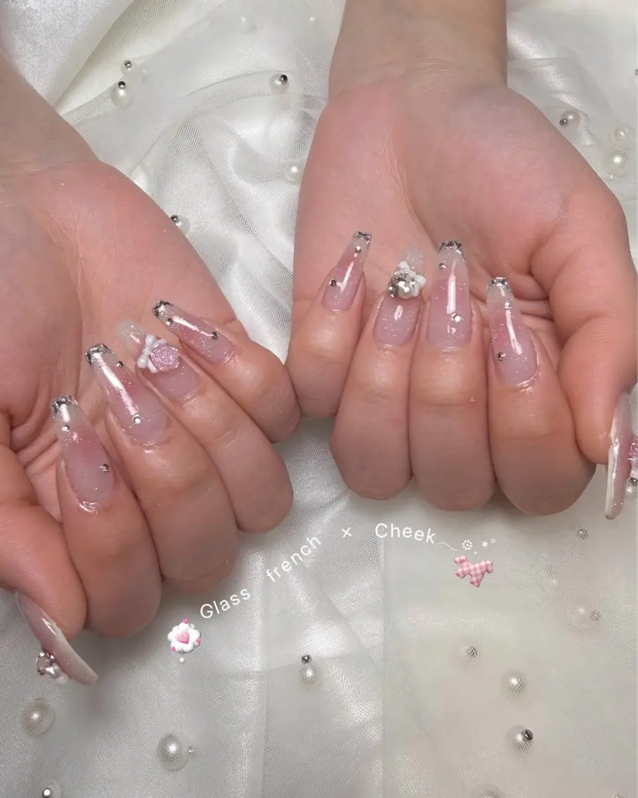 ネイル ハンドネイル Luna 【Li'ame】のネイルデザイン