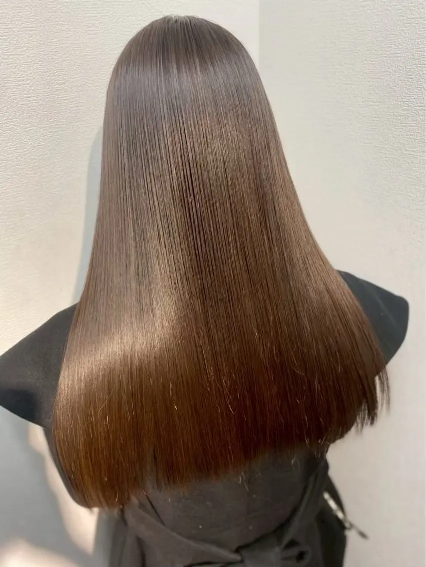 ロング 縮毛矯正 北村 理奈のヘアスタイル