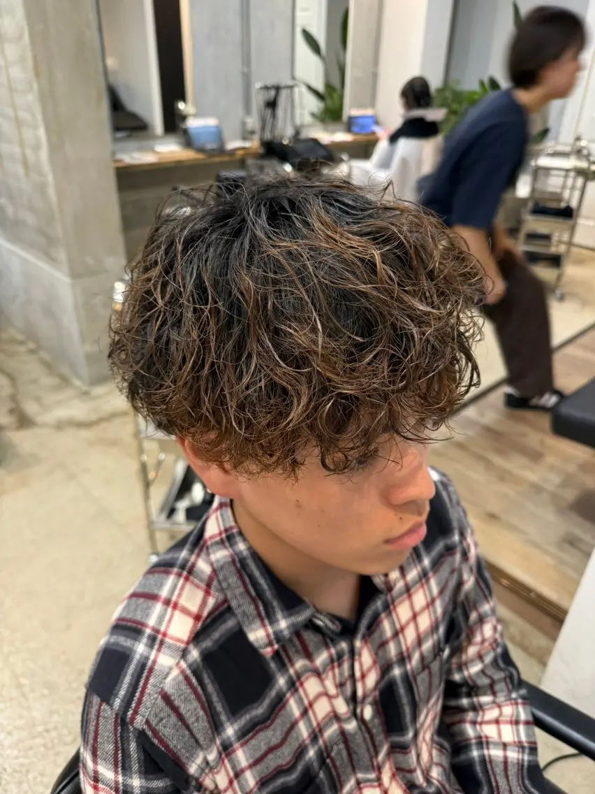 🌊波巻きスパイラル+メンズカット🌊の写真