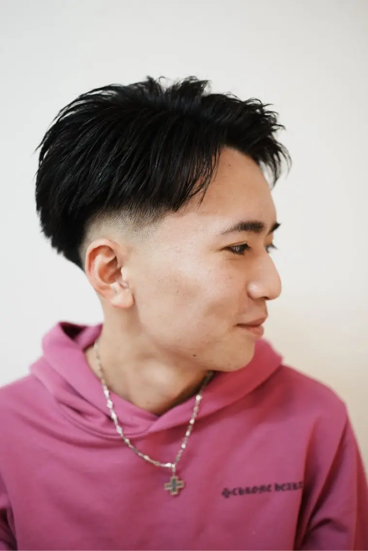 ショート メンズ フェードカット 七三 カット ヘアセット メンズサロン ANSWERのヘアスタイル
