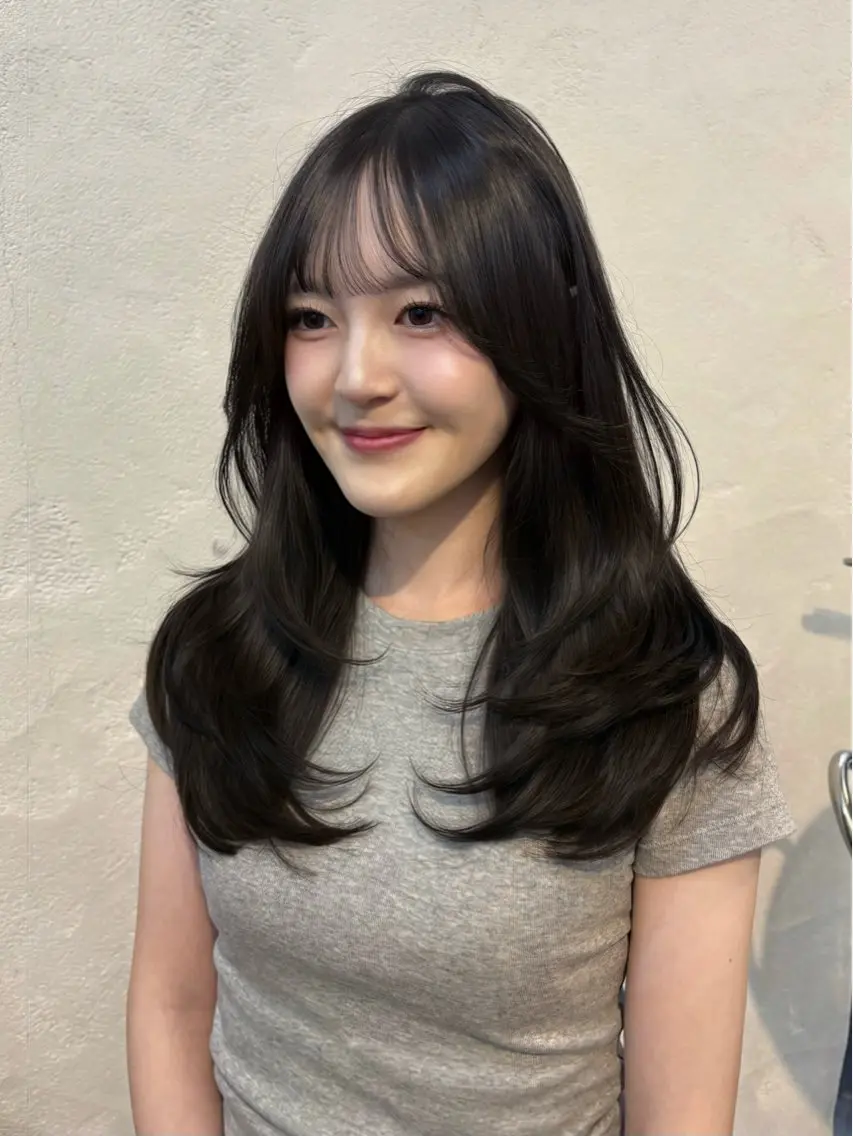 ロング カット トリートメント 赤み・黄み消しカラー 🤍韓国ヘア アオイのヘアスタイル