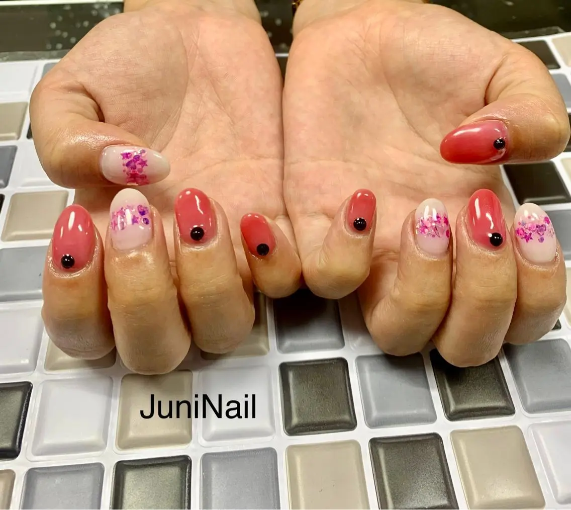 ネイル オーロラネイル クリアネイル 成人式 フラッシュネイル フレンチネイル ハンドネイル JuniNail 주니네일🇰🇷suのネイルデザイン