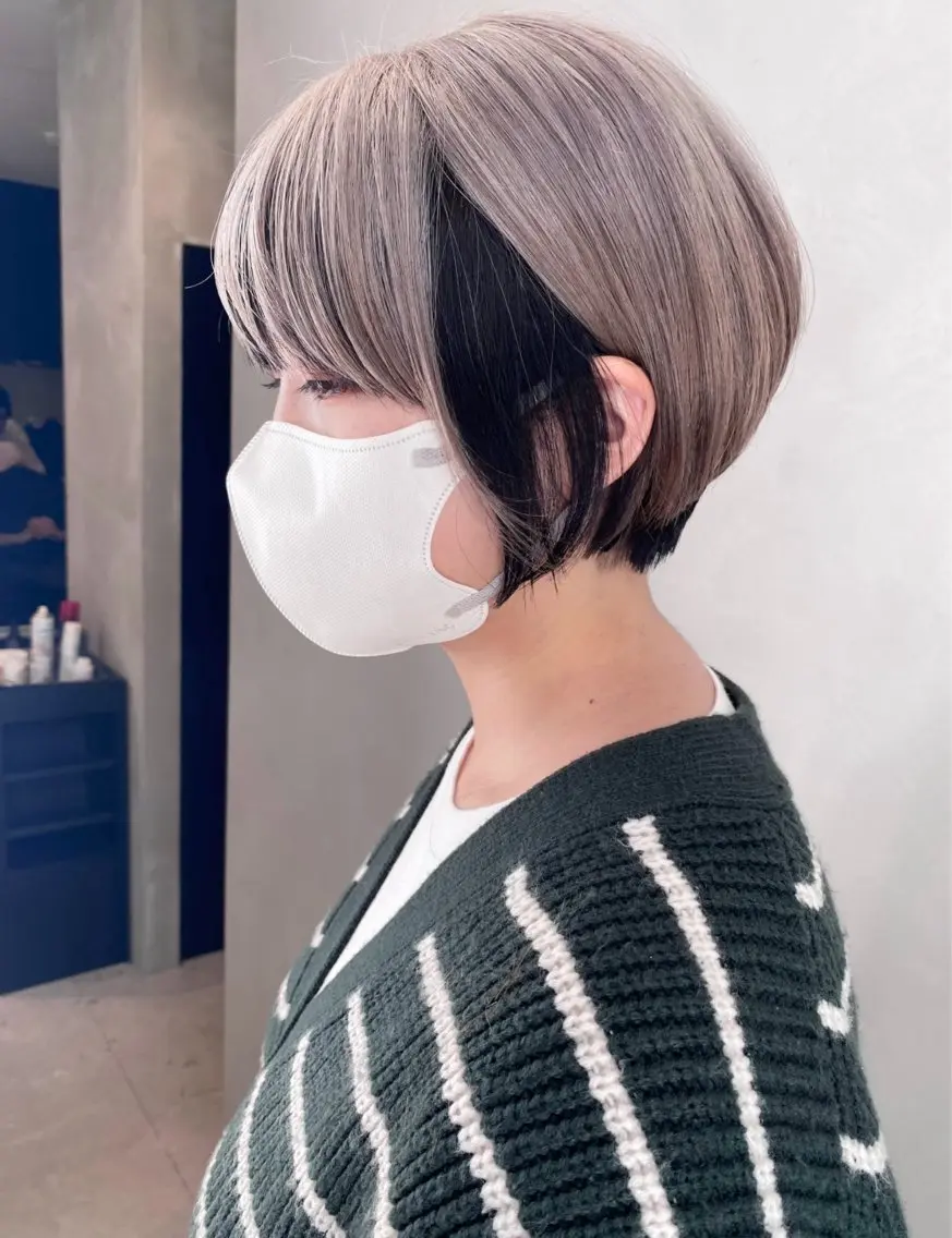 ショート カラー wool TOKYO けいご[ブリーチ]のヘアスタイル