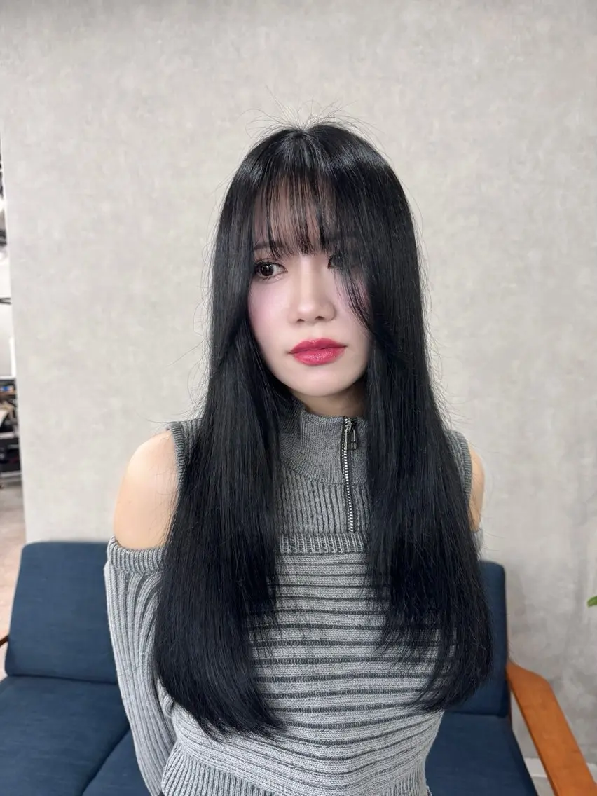 ロング ヘアカラー トリートメント 梅田韓国ヘア kiara🩷彡のヘアスタイル