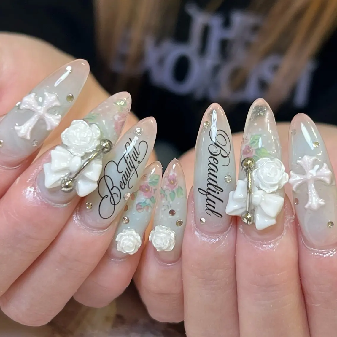ネイル クリアネイル ジェルネイル スカルプネイル ハンドネイル Abyss🎀 mayuのネイルデザイン