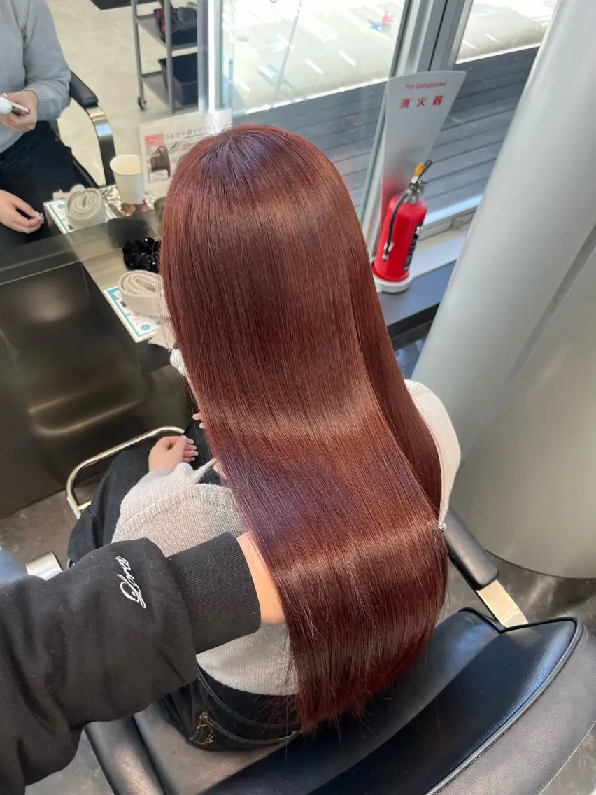 ロング カラー ヘアアレンジ カット ヘアカラー トリートメント ヘアセット ハイトーン/透明感 髪質改善/rinaのヘアスタイル