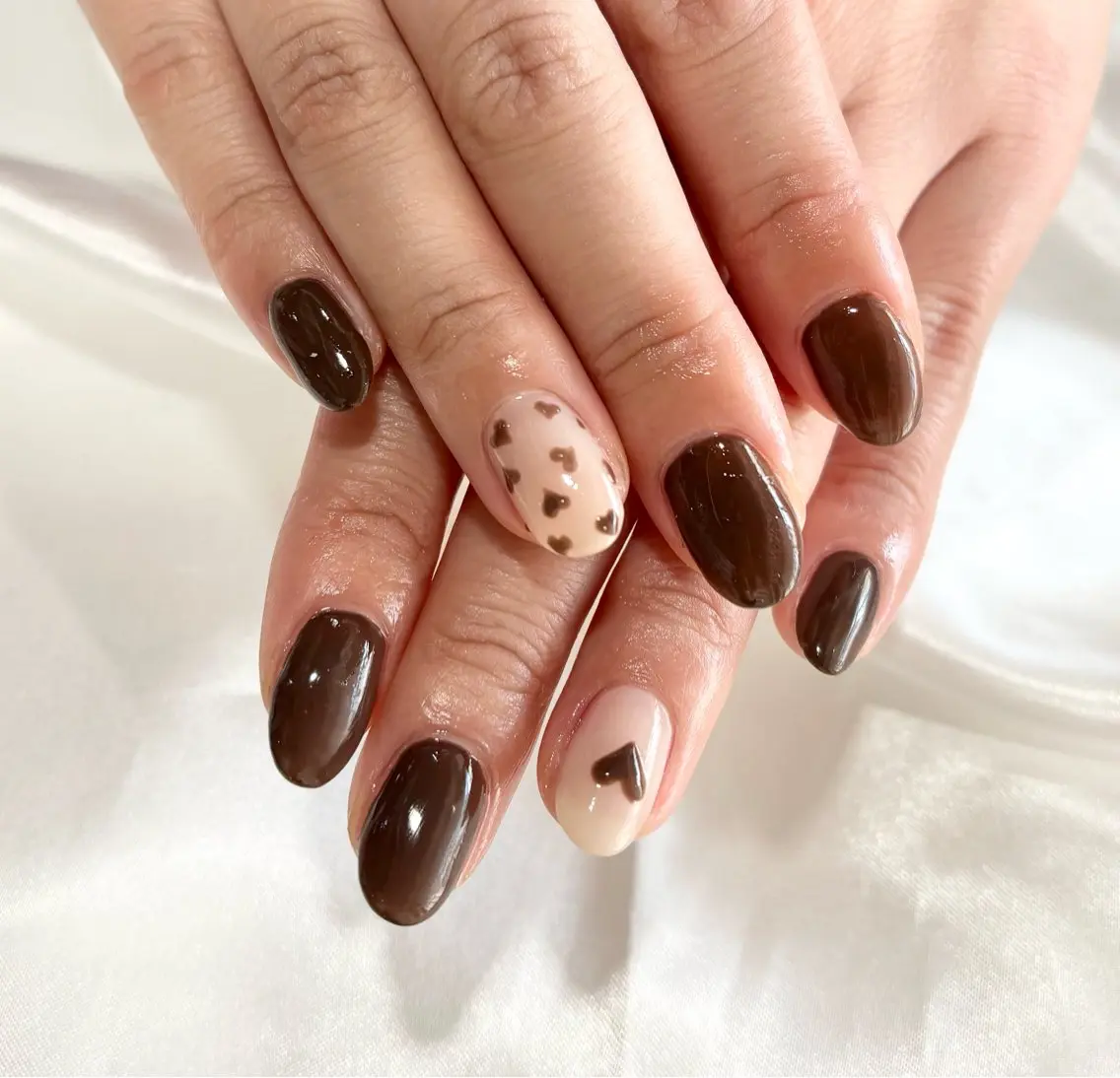 ネイル ブラウン 持ち込み バレンタイン ハンドネイル nailsister まゆのネイルデザイン
