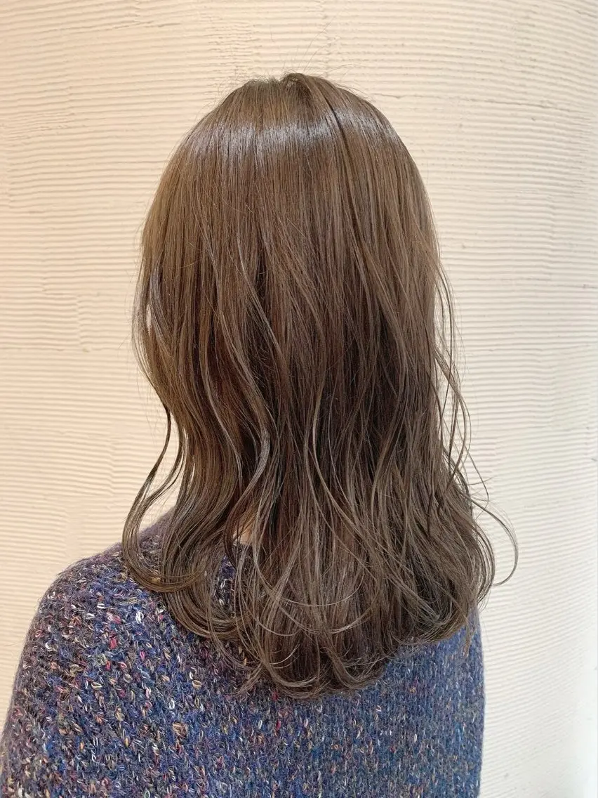 セミロング くびれヘア 髪質改善 韓国風ヘア レイヤーカット 似合わせカット カット ヘアカラー 岡山駅/髪質改善 透明感カラー🐼のヘアスタイル