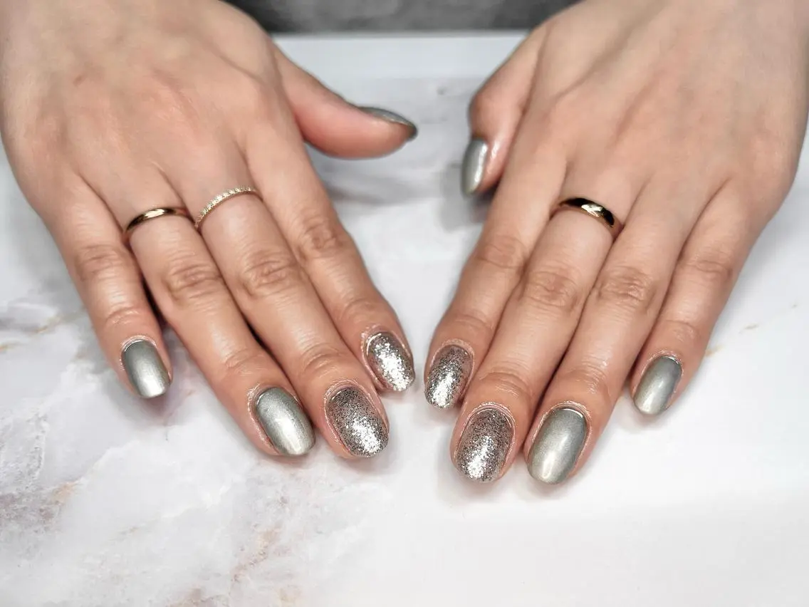 ネイル ミラーネイル S Nailのネイルデザイン