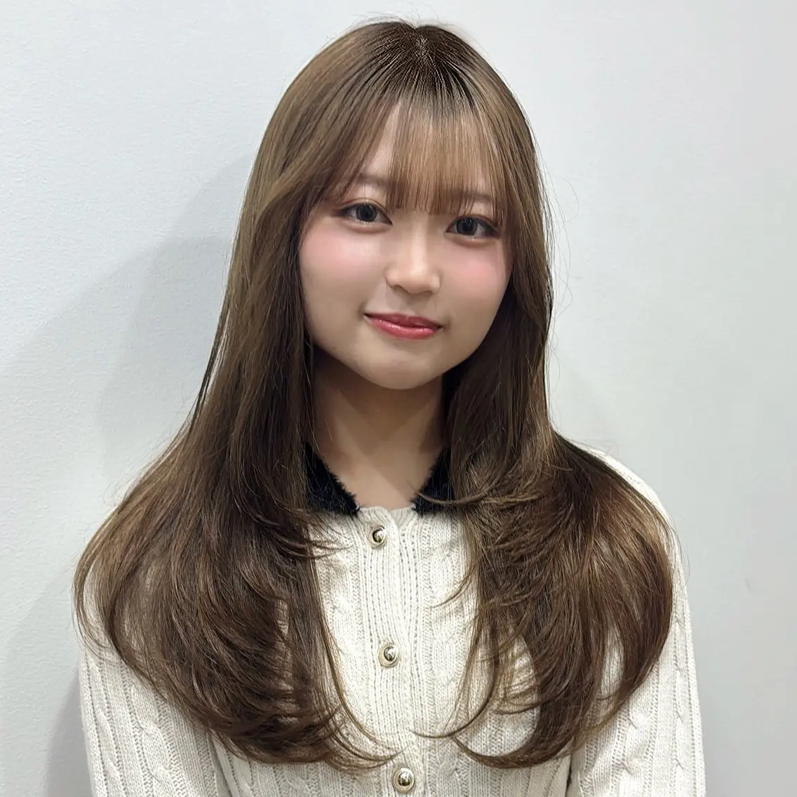 ロング ハッシュカット 韓国風ヘア カット ゆうめ 透明感カラー /韓国風レイヤーのヘアスタイル