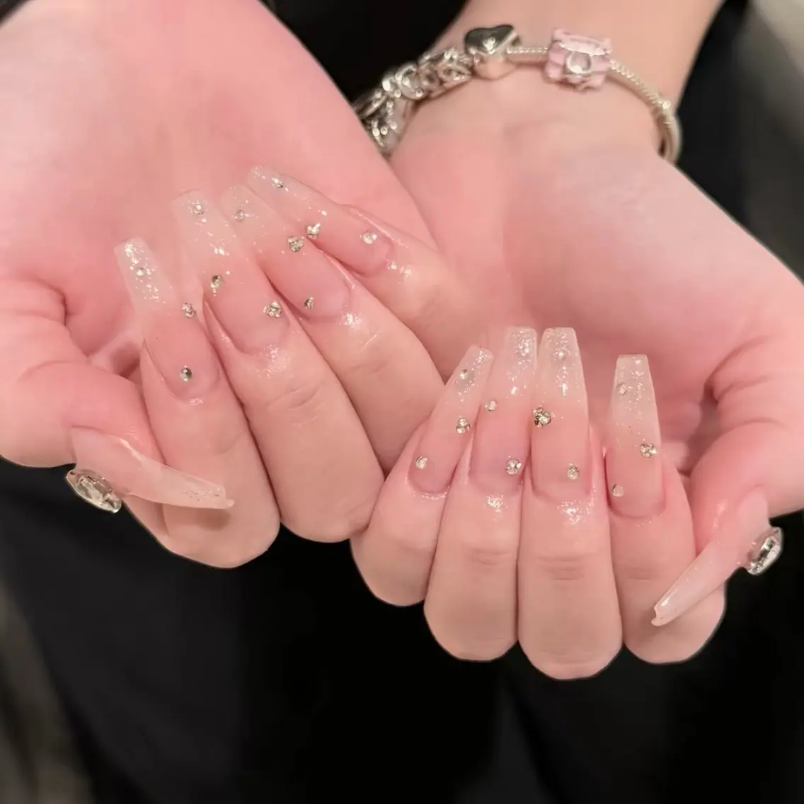 ネイル ハンドネイル Luna Gladeのネイルデザイン