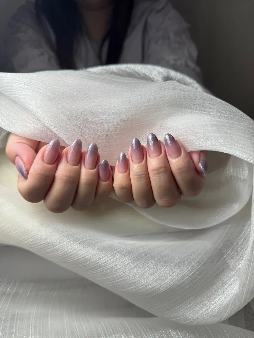 ネイル チークネイル フレンチネイル グラデーション 韓国ネイル マグネットネイル ハンドネイル Hana Nailのネイルデザイン