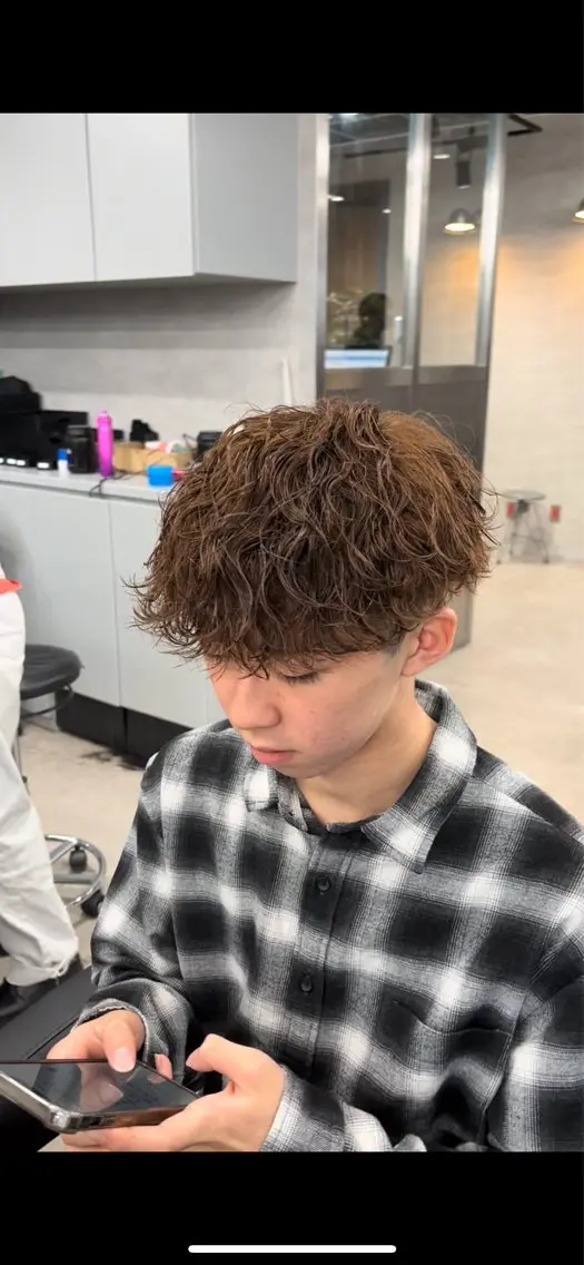 パーマ メンズ カット パーマ ヘッドスパ ヘアセット 🔥メンズカット＋ パーマの達人🔥のヘアスタイル