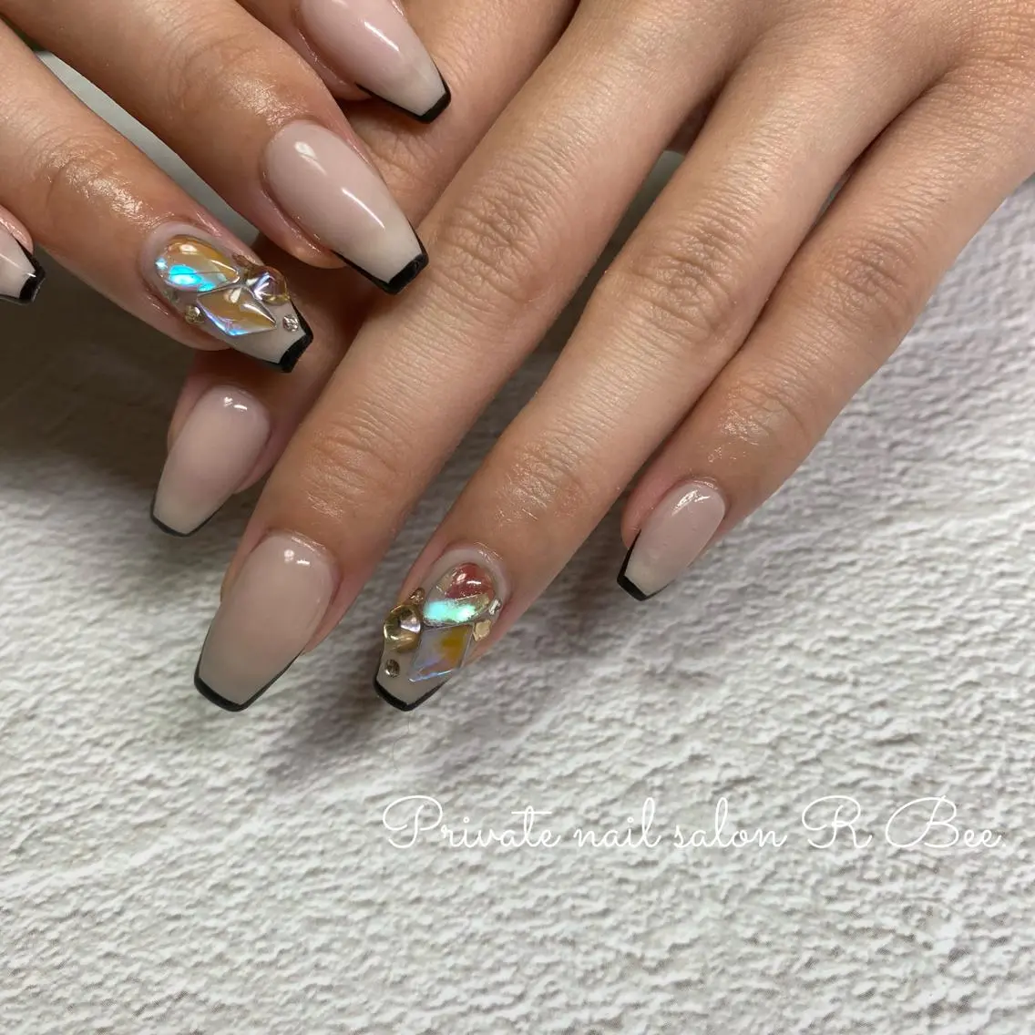 ネイル フレンチネイル ワンホンネイル aneu. -アヌ- 💅🫧reinaのネイルデザイン