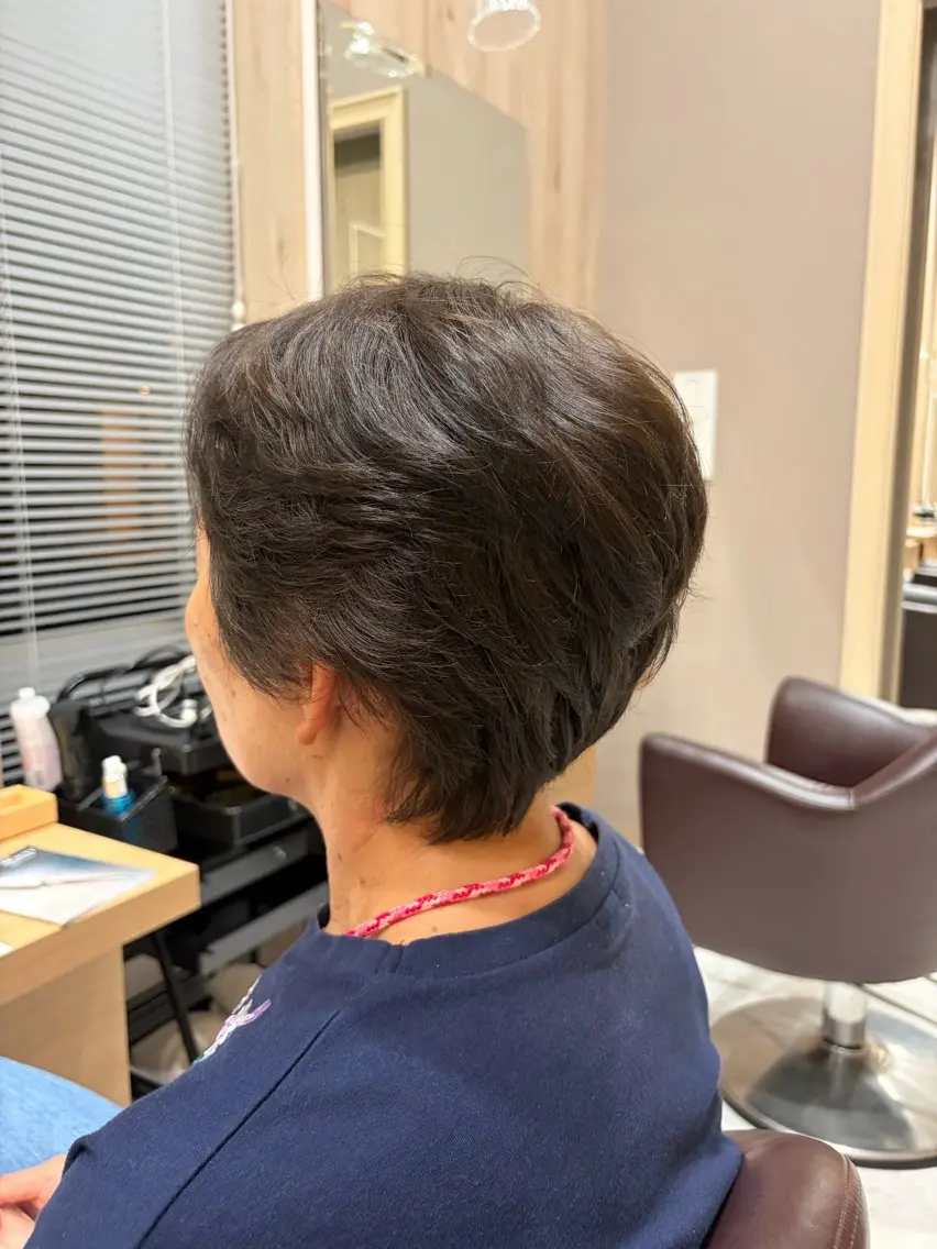 ショート アッシュ アッシュブラウン ヘアカラー 名古屋/白髪染め/ あいらのヘアスタイル