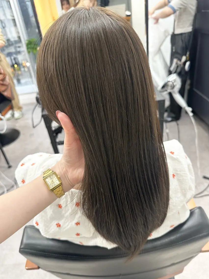 ミディアム カラー パーマ ヘアアレンジ メンズ キッズ レイヤーカット/ 巻ける縮毛矯正のヘアスタイル