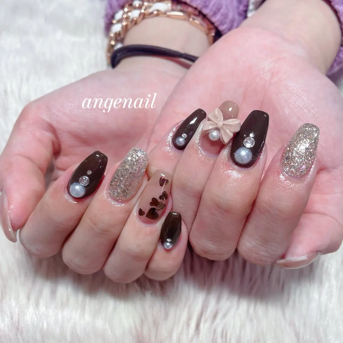 ネイル ハンドネイル オーナーネイリスト MAKIのネイルデザイン