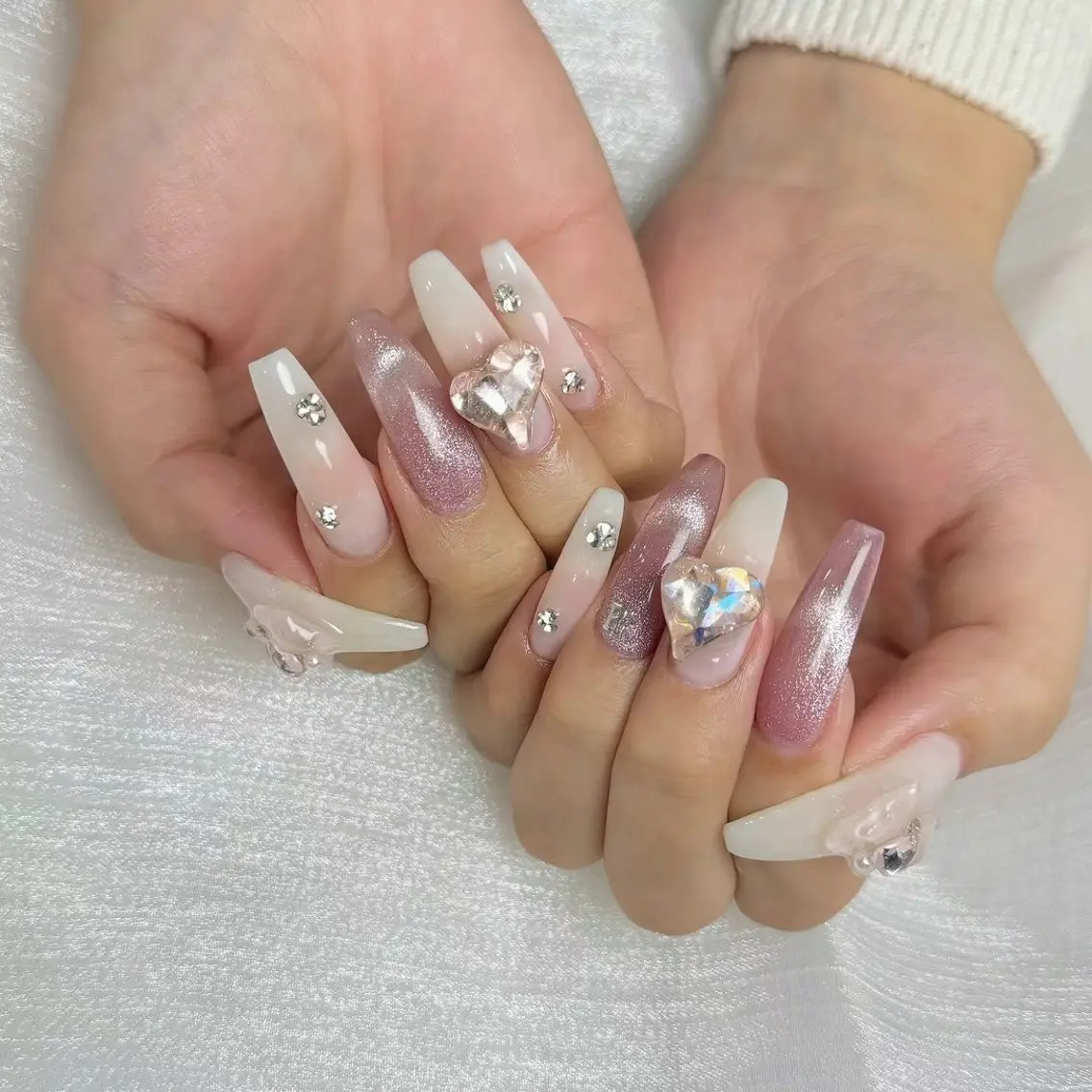 ネイル アートネイル フラワーネイル フットネイル ジェルネイル ハート Babarla Nailのネイルデザイン