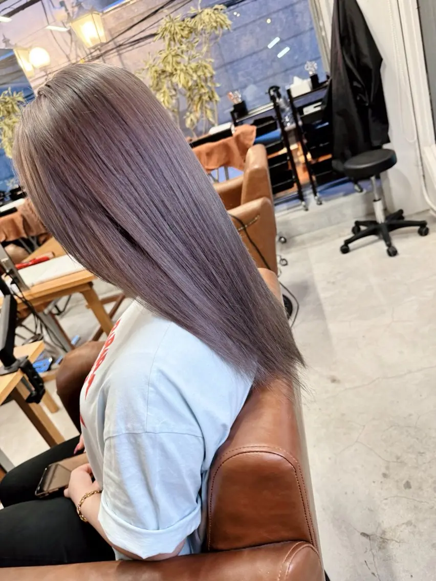 セミロング 髪質改善美髪特化 ルイス奈良のヘアスタイル
