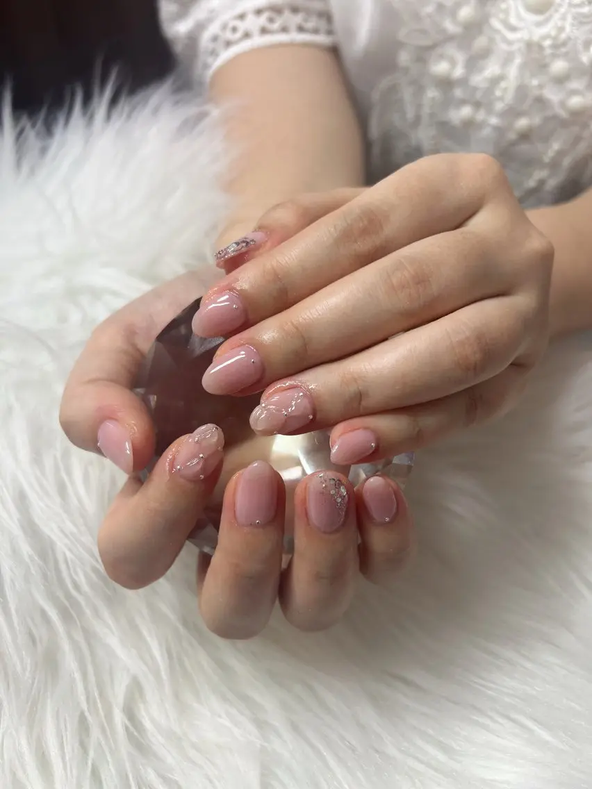 ネイル アートネイル ストーンネイル ハンドネイル Studio Charmanteのネイルデザイン
