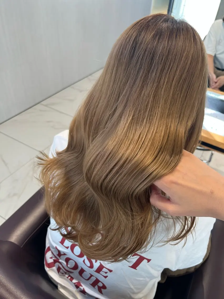 ロング トリートメント トリートメント Miyu🎀レイヤー ／透明感カラー🪽のヘアスタイル