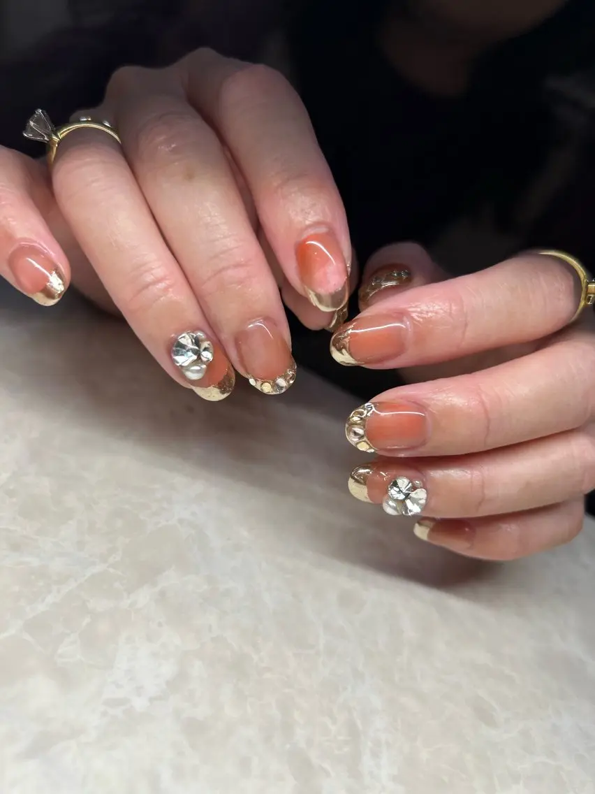 ネイル elu ：nail＆eyeのネイルデザイン
