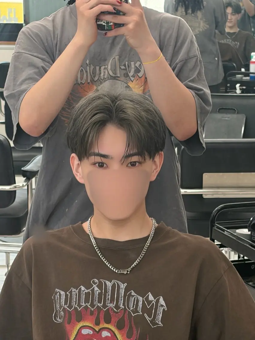 ショート カラー メンズ メンズブリーチ ブリーチ フジイ カナウのヘアスタイル