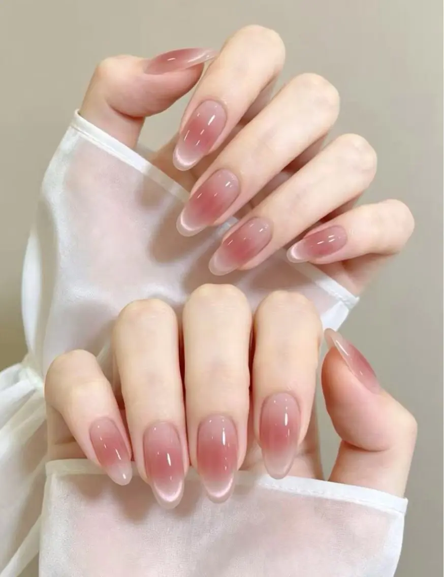 ネイル ハンドネイル ハンドケア 小雨 Nail Studio・168のネイルデザイン