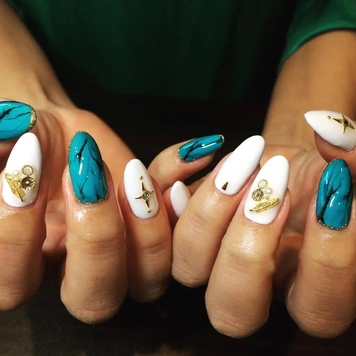 ネイル アートネイル 長さ出し ジェルネイル M nail はやまうららのネイルデザイン