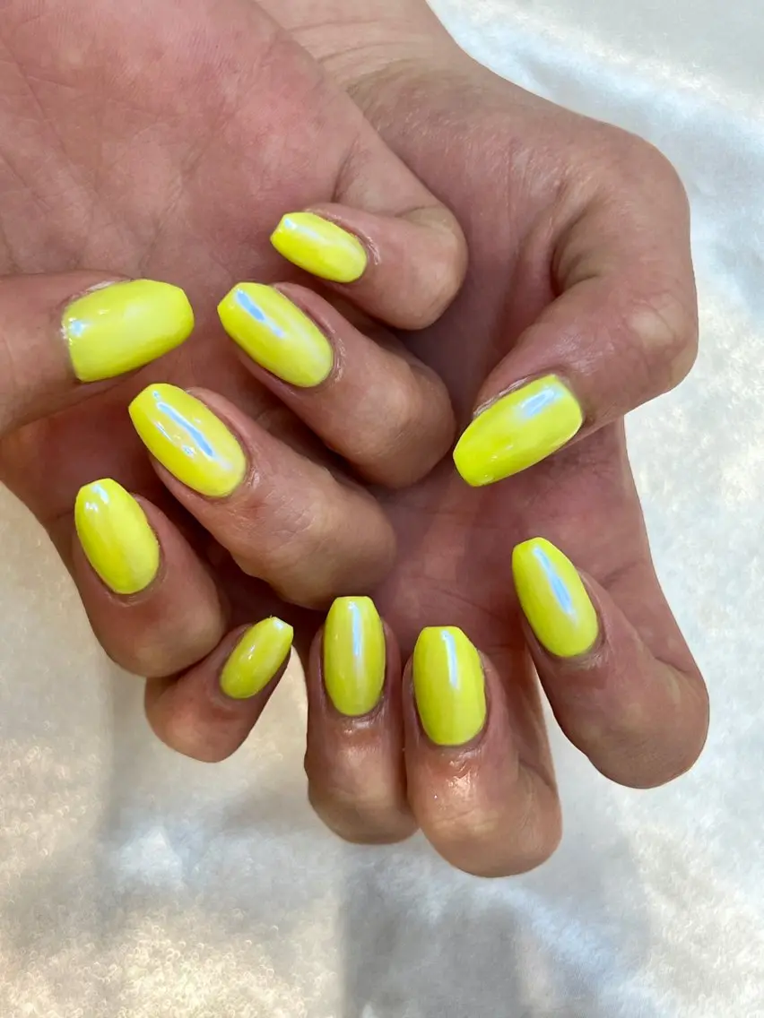 ネイル オーロラネイル ワンカラーネイル ハンドネイル 【池袋】nuts nail　なつみのネイルデザイン