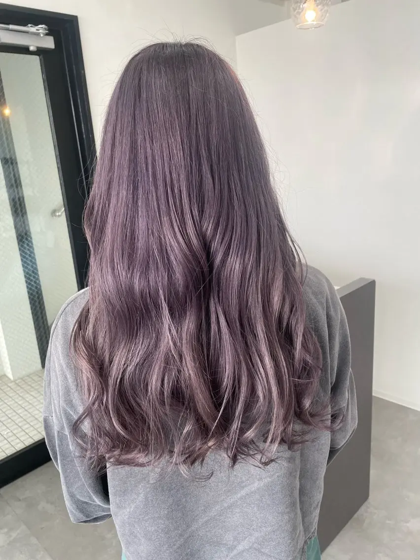 ロング カラー ヘアカラー トリートメント uru" すずきさゆりのヘアスタイル