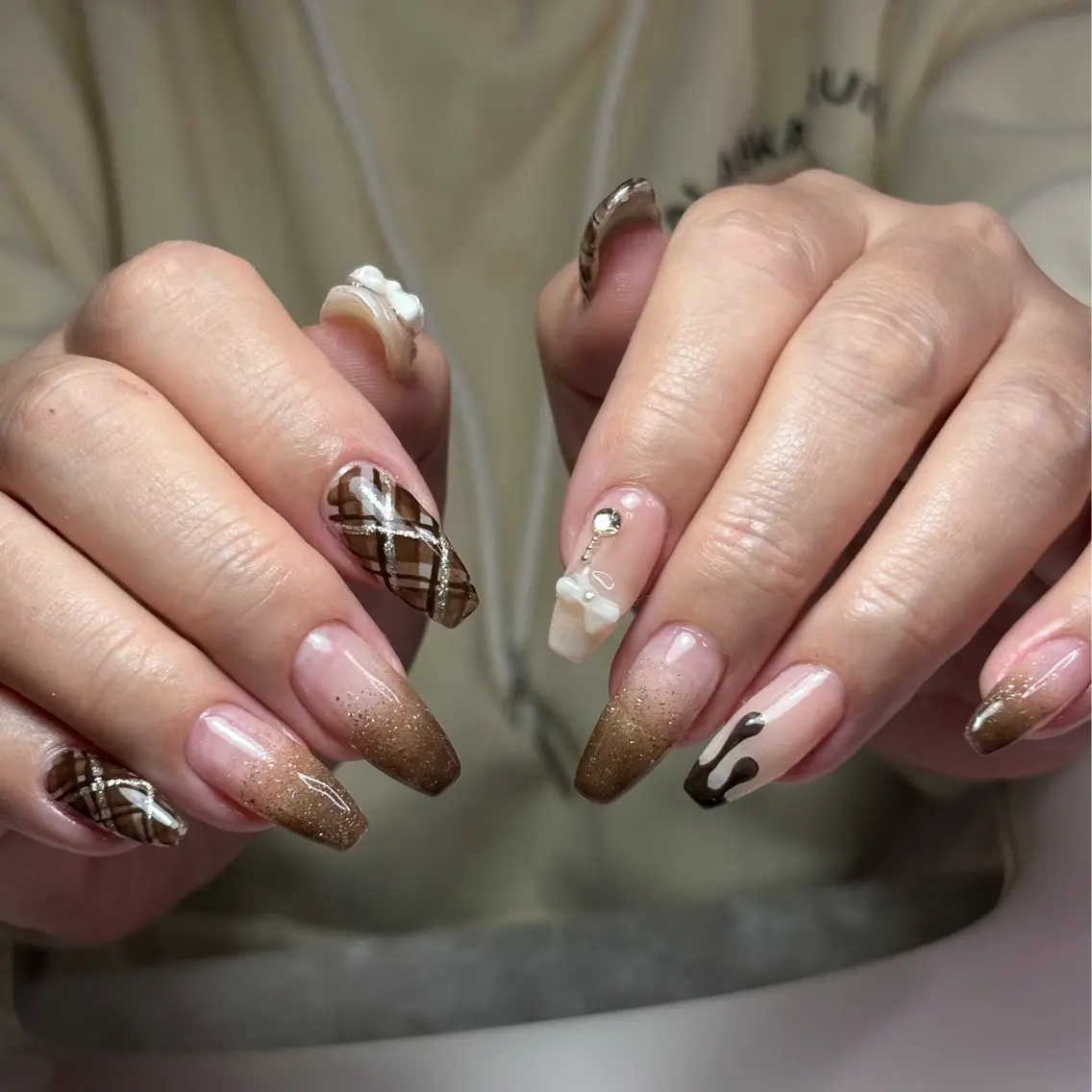ネイル バレンタイン ハンドネイル mood mitsukiのネイルデザイン