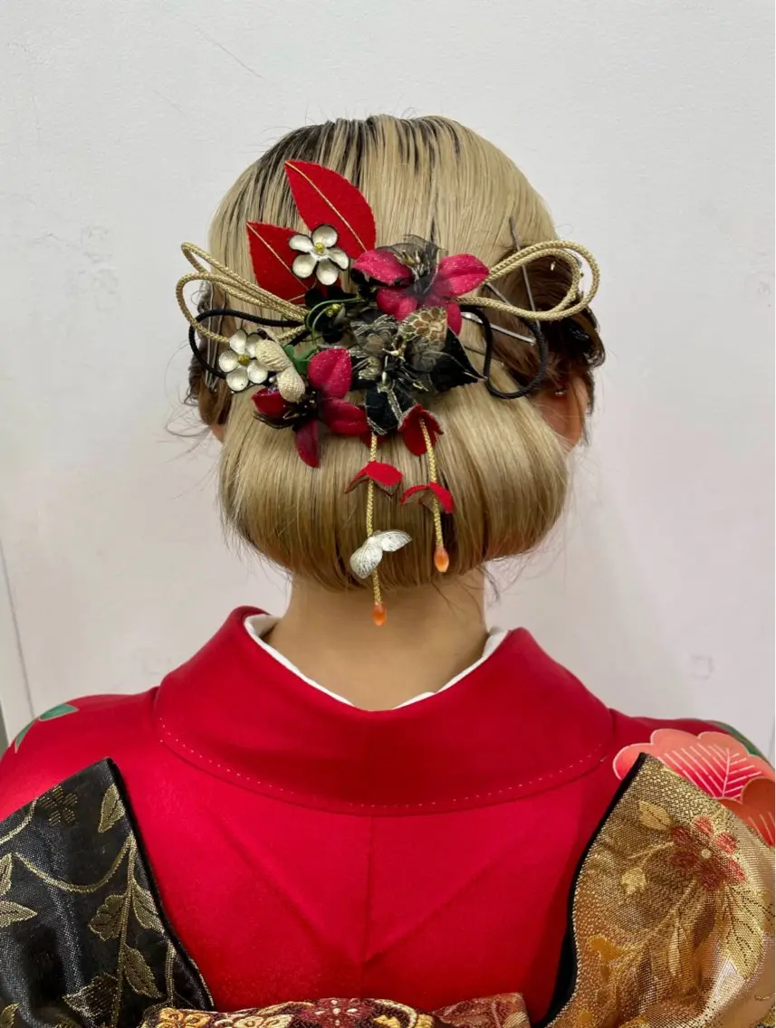 ミディアム ヘアアレンジ ヘアセット タナカ カナ🫧のヘアスタイル