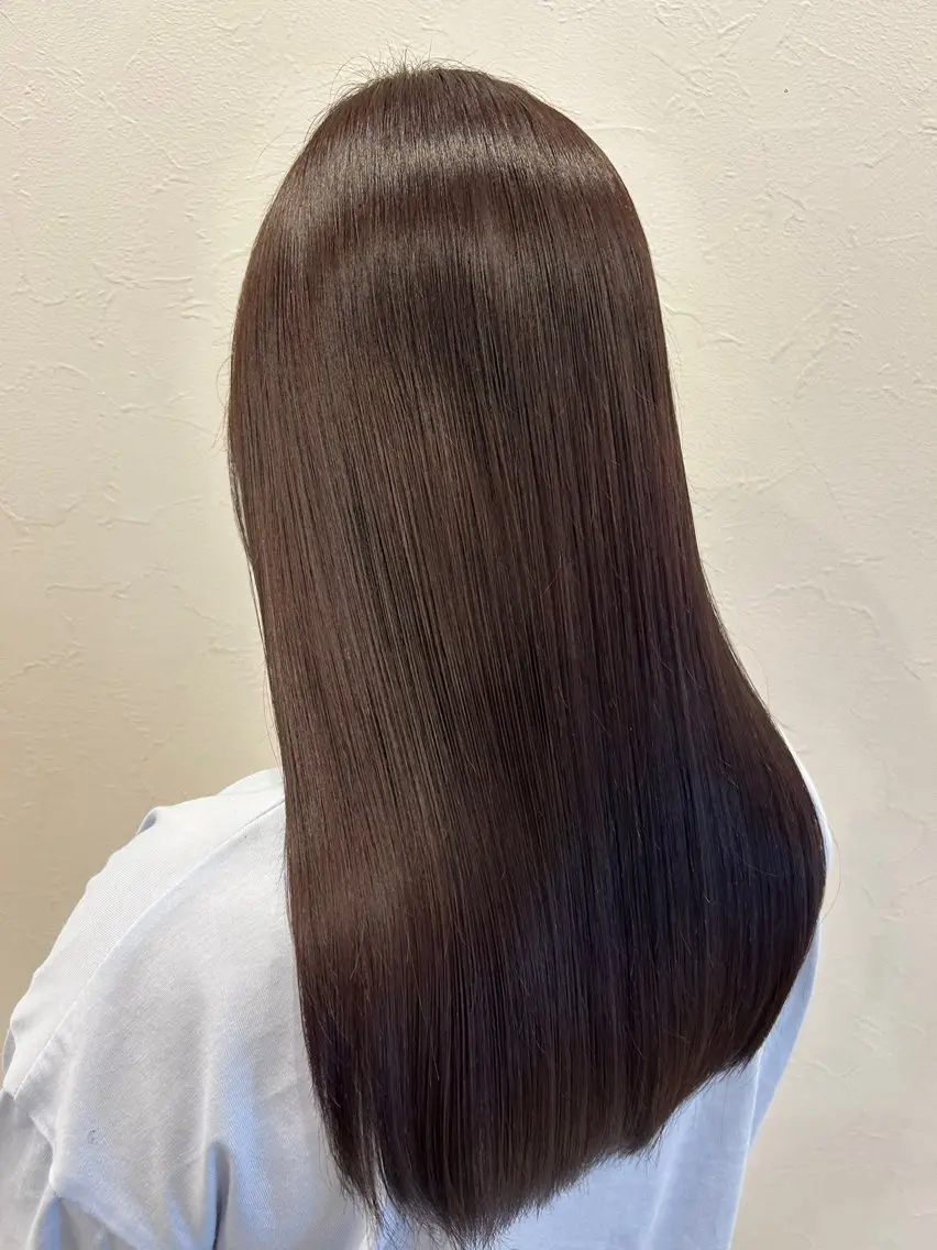 ロング カラー ヘアカラー 西原 詩乃のヘアスタイル