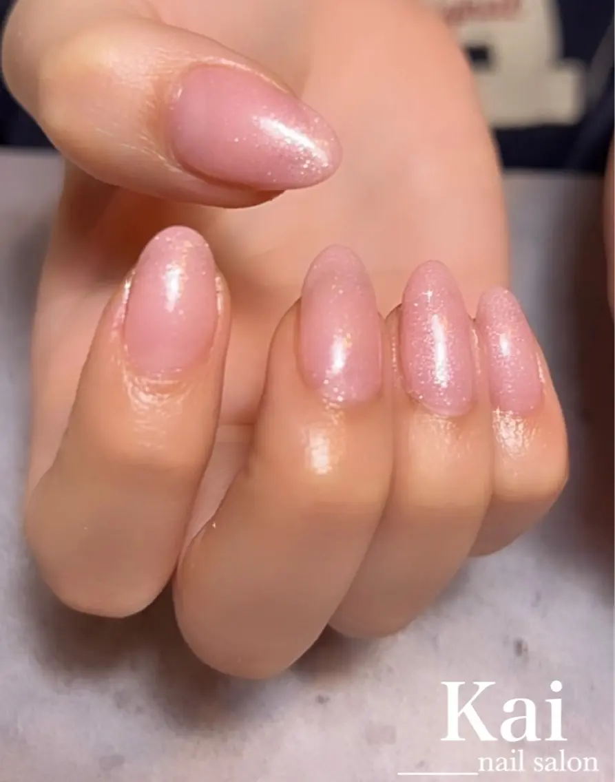 ネイル オーロラネイル 成人式 ガーリー 韓国ネイル ラメ(グリッター) ハンドネイル Kai nail Mayukoのネイルデザイン