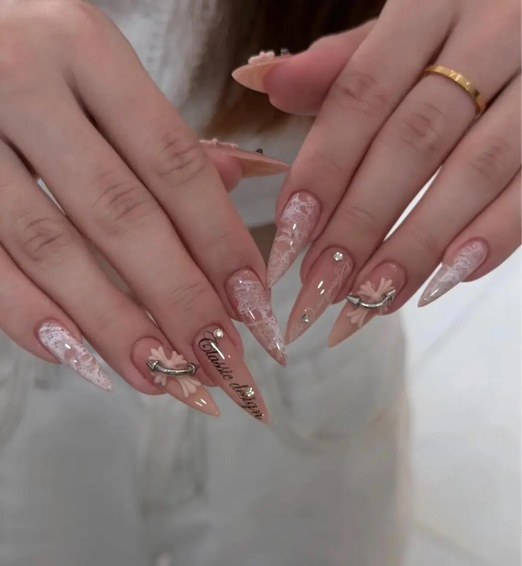 ネイル アートネイル ジェルネイル 韓国ネイル ニュアンスネイル シンプルネイル ハンドネイル ハンドケア Anna Melia Nailのネイルデザイン