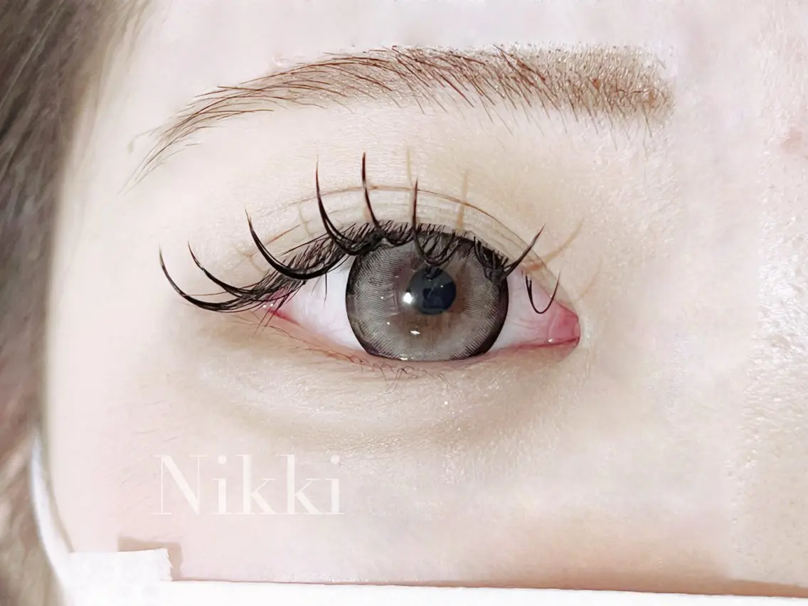 マツエク・マツパ フラットラッシュ vivogue 🪽Nikkiのマツエク・マツパデザイン