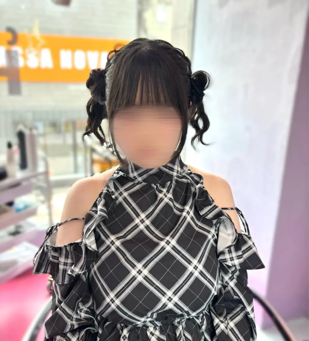ミディアム ヘアアレンジ ボブ ヘアセット TOY🐈‍⬛🎀 派手髪/地雷系のヘアスタイル