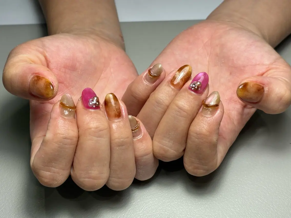 セミロング EyeBlow. Nail Salonの眉毛・アイブロウイメージ