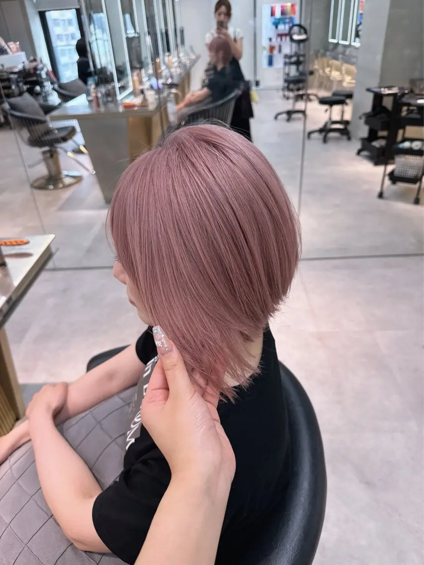ショート ヘアカラー トリートメント ARIA💎縮毛矯正 ブリーチ💎複雑履歴のヘアスタイル